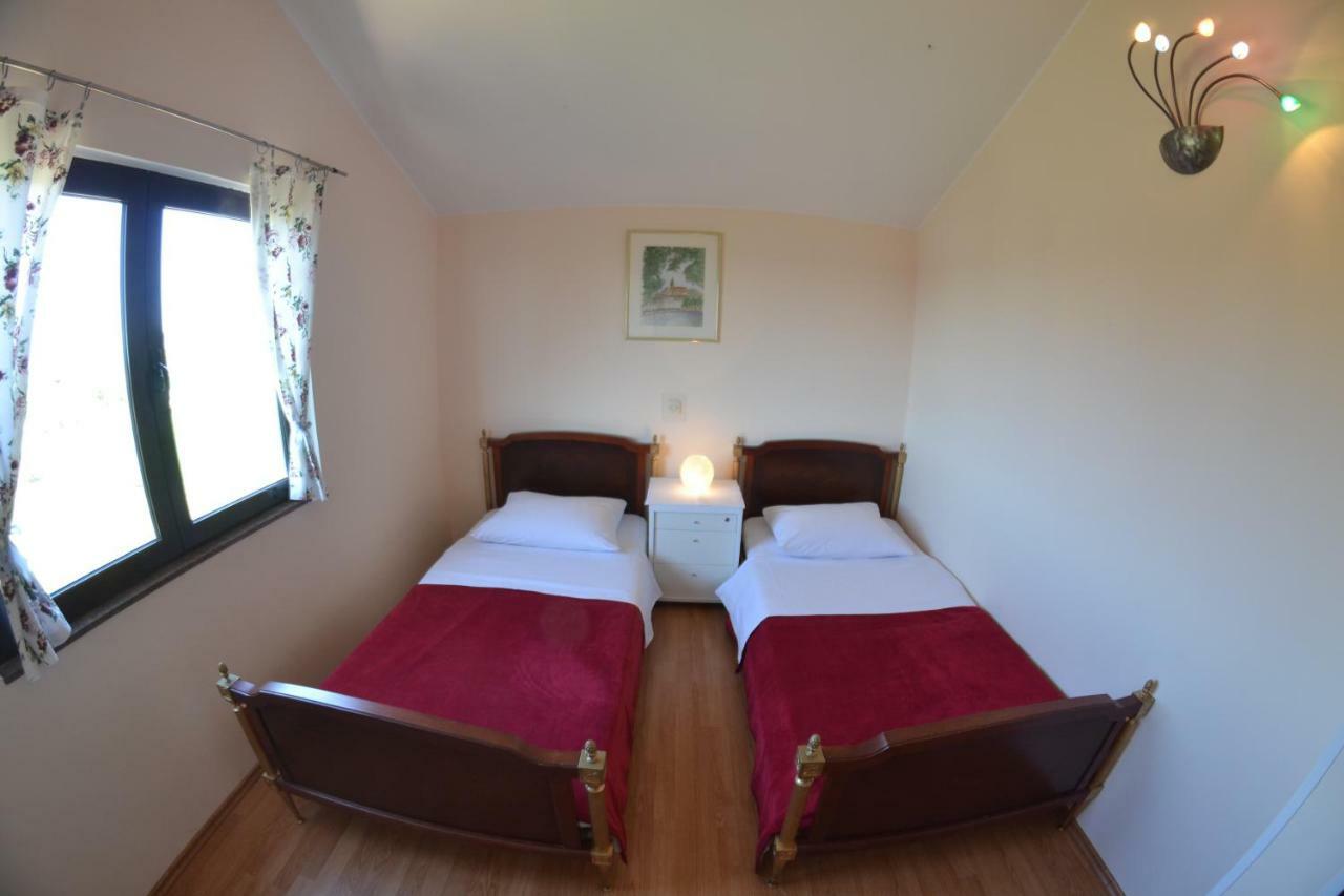 Apartman Jadranka Palit Luaran gambar